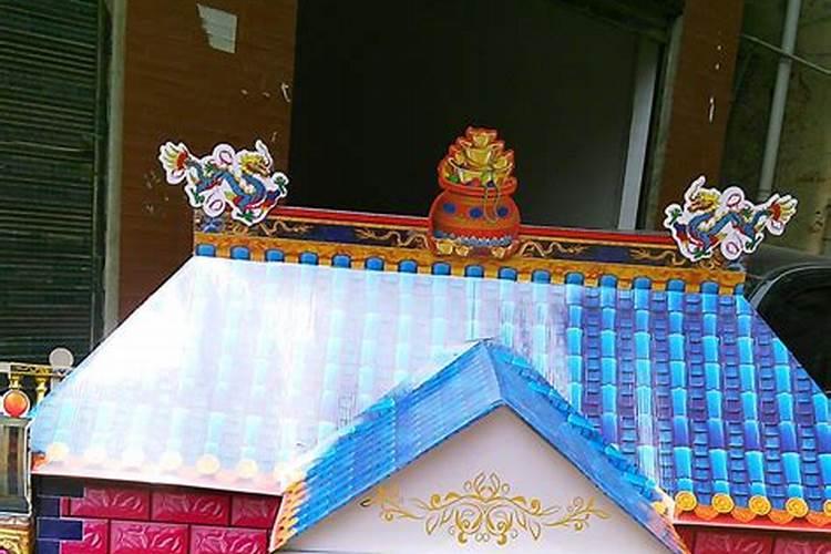 大年初一迎财神烧几张纸钱？