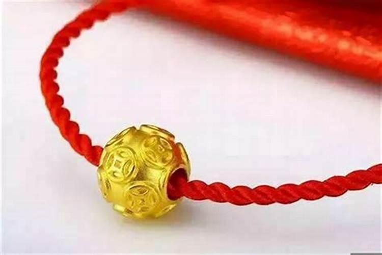 2024年属鸡犯太岁佩戴什么？属鸡人犯太岁戴什么好