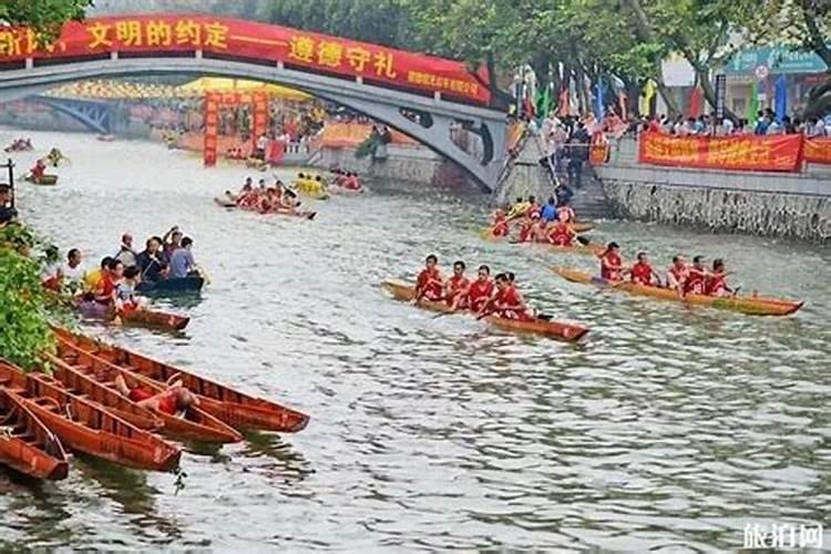 已婚女人梦见拿扫帚扫地有什么预兆吗？