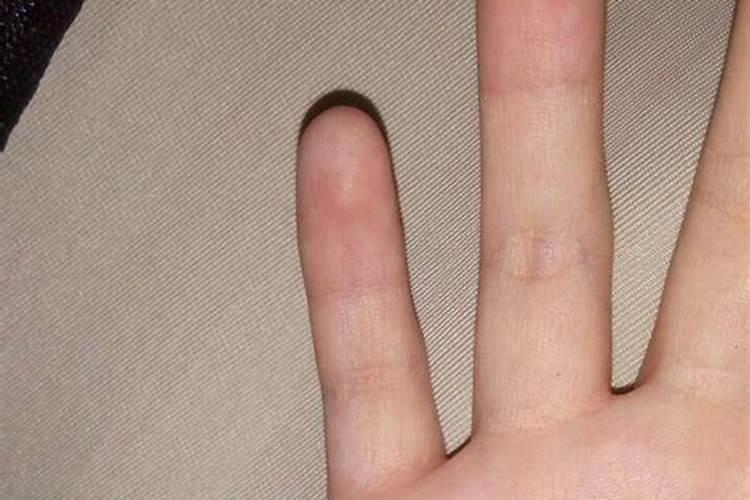 梦见拥抱去世的父亲的预兆