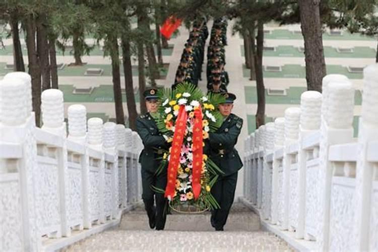 为什么最近我老梦见前任男友和别的女孩在一起,自己却在梦中哭醒了...