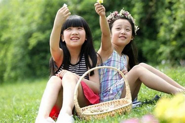未婚女人梦见自己生了个女儿