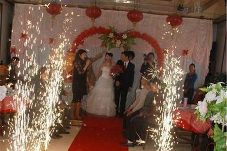 女人梦见死人复活什么预兆？