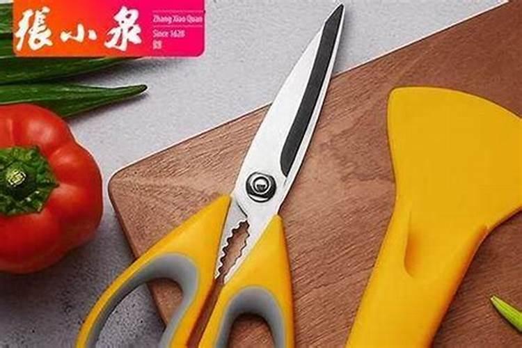 家里摆放玩具刀可以吗家里能摆放刀剑么