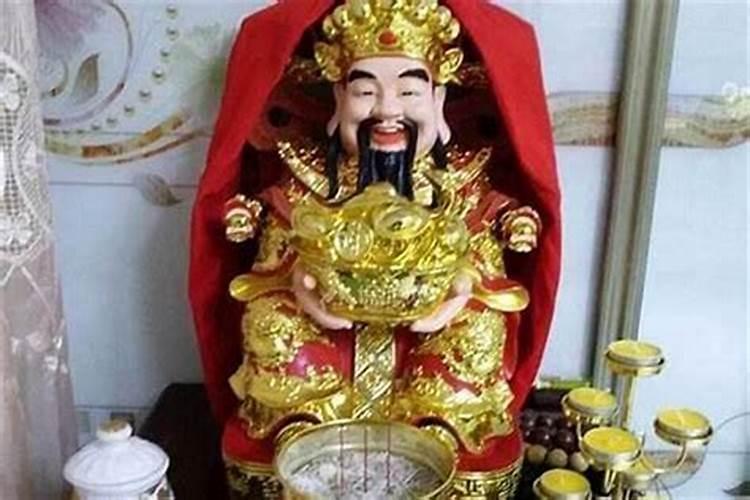 刑太岁能去庙宇拜佛吗