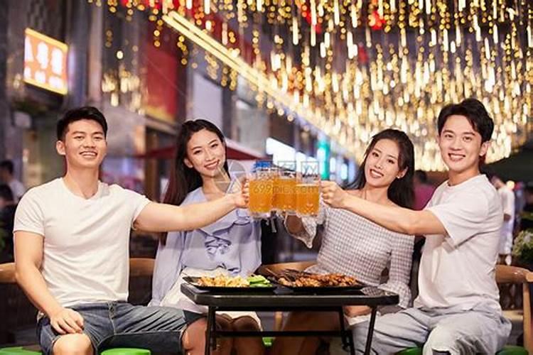 请大师指点一下,晚年两步大运,乙亥,甲戌好走吗,女命？