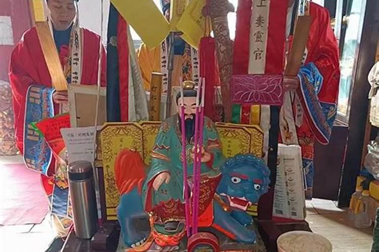 四柱八字看婚姻宫主要哪柱？看婚姻信息!