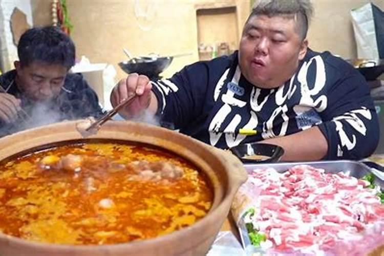 梦见孕妇摔倒了是什么意思？