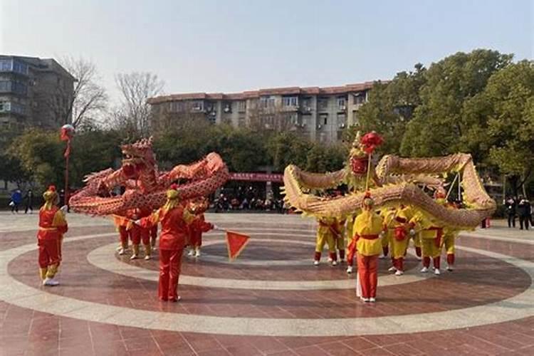 三大名楼分别是什么？在什么地方？有什么民风民俗？要全呀