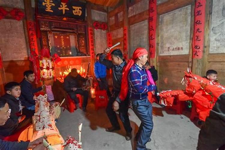 属兔女婚配什么属相最好