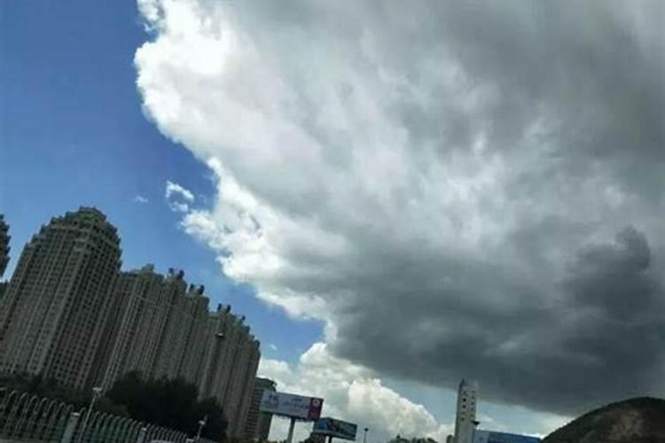 犯太岁红绳绑在左手还是右手？
