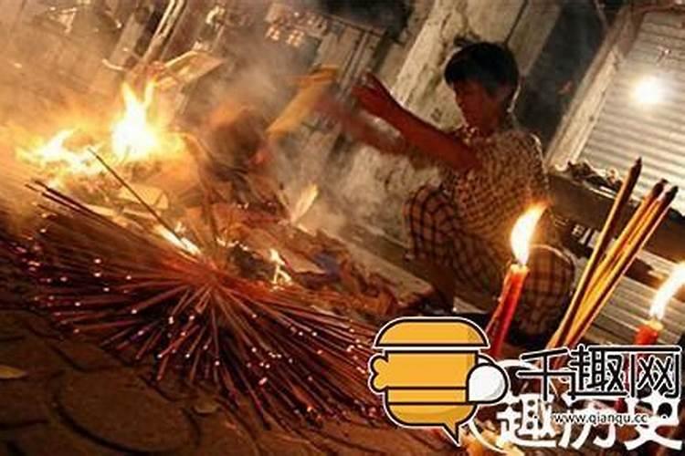 梦见死人头上很多虱子
