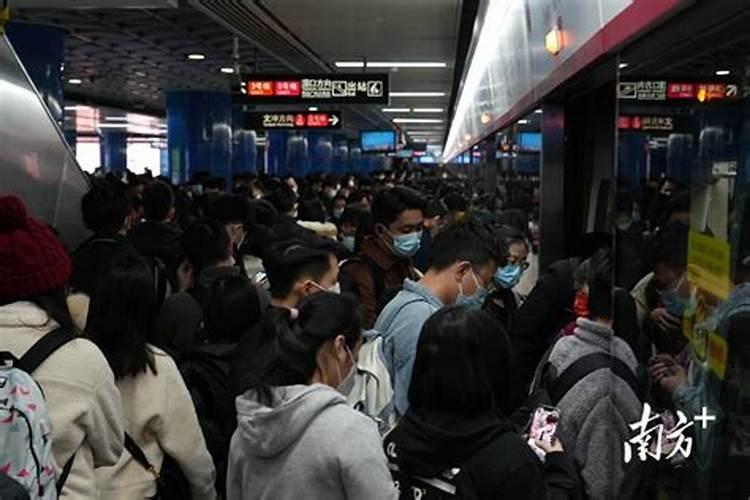 2025年春运在日历上是从几号持续到几号？