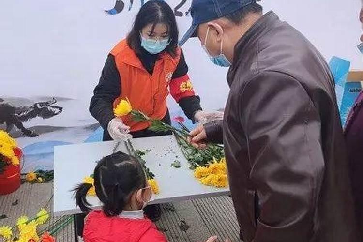 女99年卯兔古历三月十五婚配,99年兔和什么生肖不合