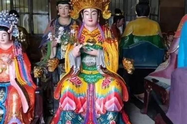 72鼠女和82年属狗的男可以结婚吗？