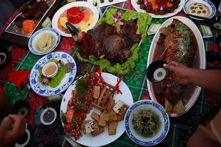 做梦梦见坐火车走丢了后来又找到了家人什么意思？