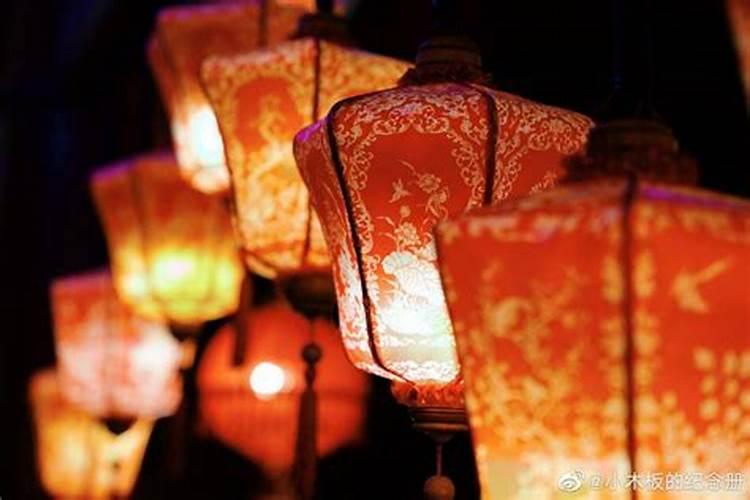 莆田过年的风俗传统是怎么样的？