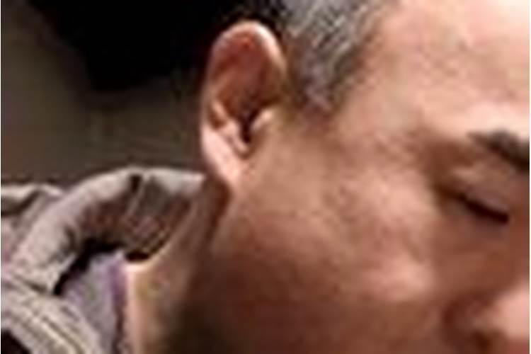 继女是城市户口可在继父乡下建房吗？