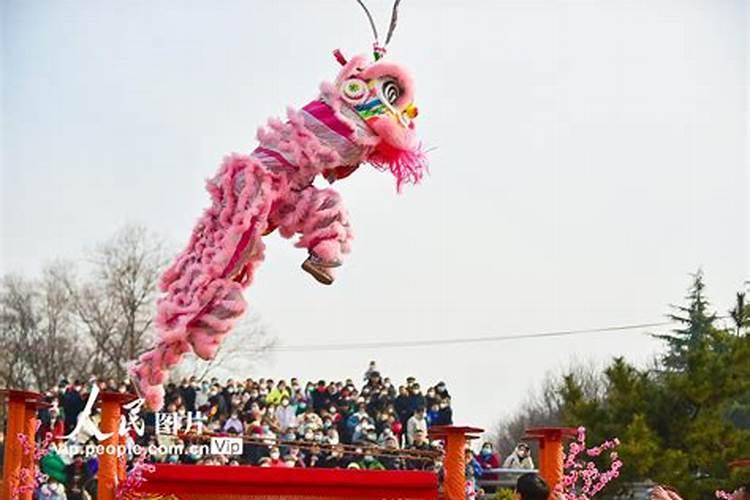 中国人过春节有哪些民间风俗？