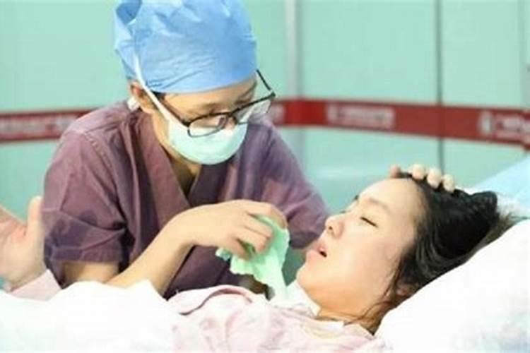 医院星期天给剖腹产吗,医院剖腹产会不会查优生四项