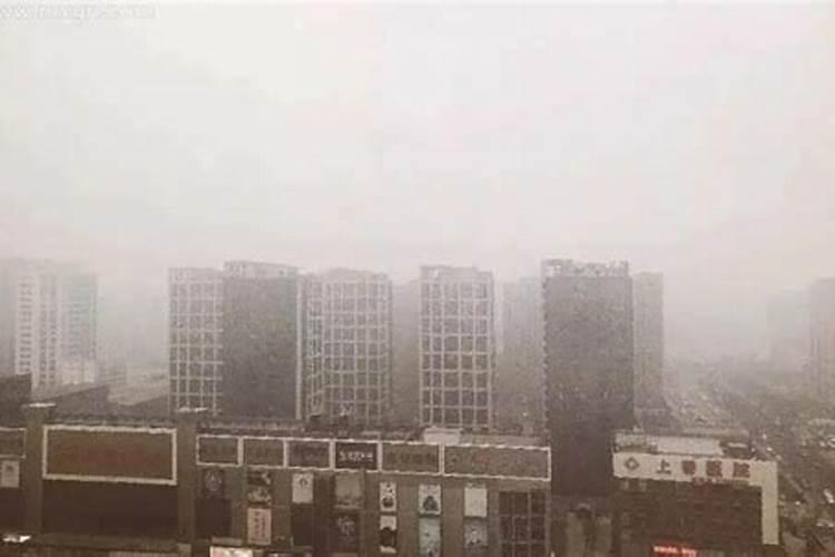 梦见妈妈坐牢了是什么意思？