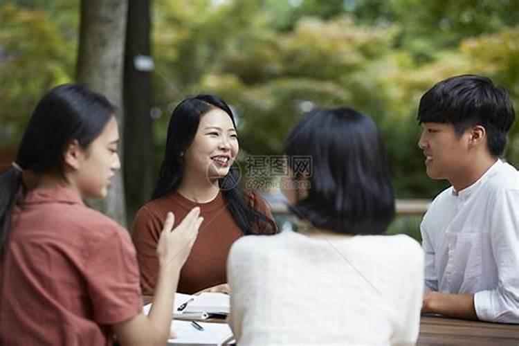 梦见一起长大的同学及她弟弟的预兆