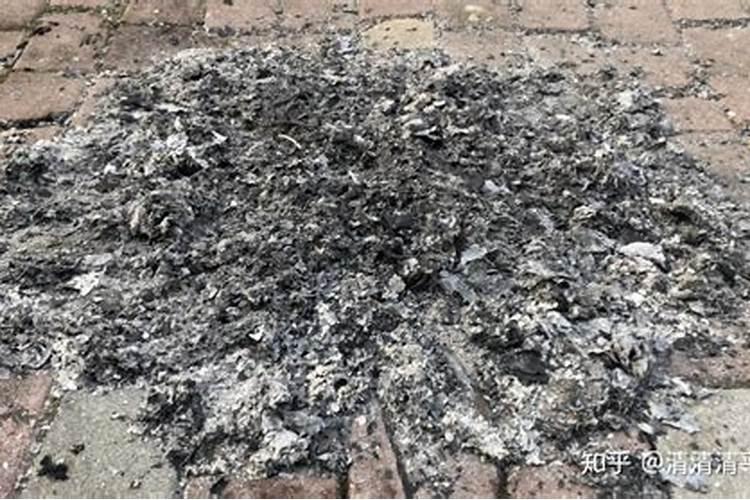 鲜花换纸钱,多地倡导中元节文明祭祀!你们当地中元节有何习俗？百度知 ...