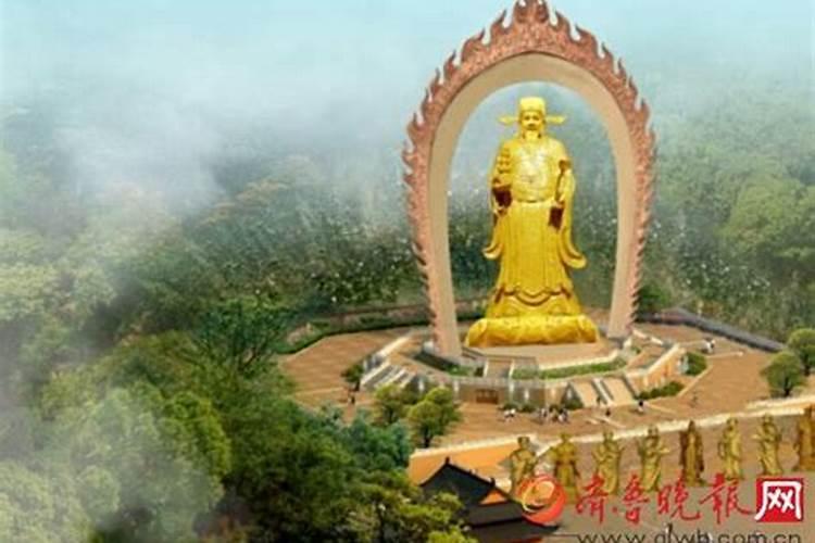 生肖属蛇的女人在2020年财运,能力突出,财库丰盈？
