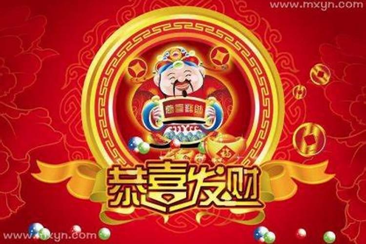 梦见女子在坟地里睡觉的预兆