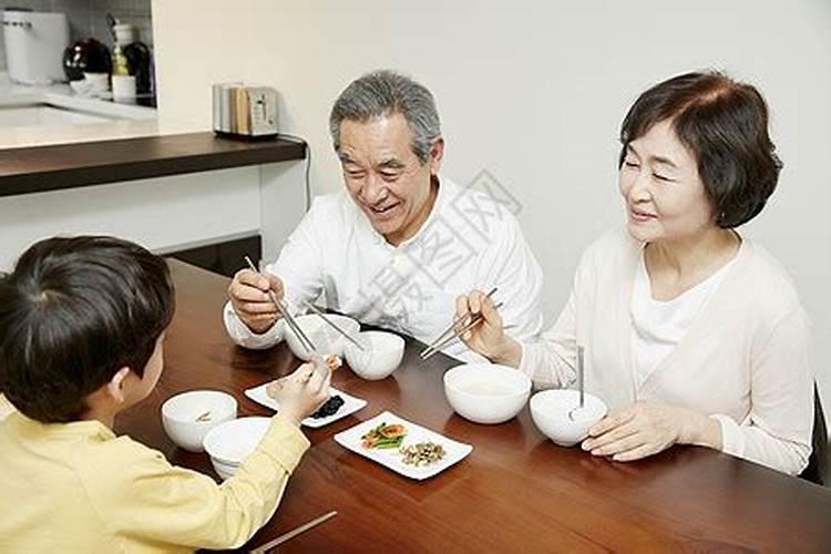 单身女性梦见生了女孩是什么意思？