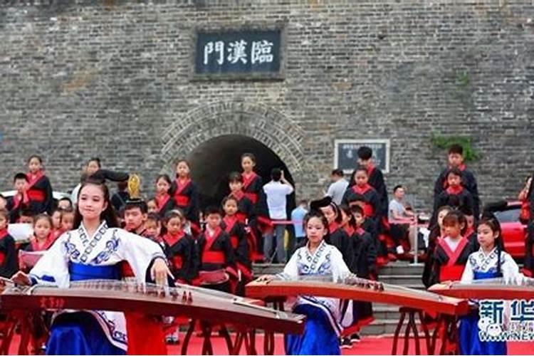 做梦被蛇咬,是有好事还是有坏事发生？