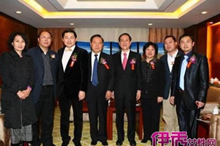 做梦梦见蟒蛇是什么兆头