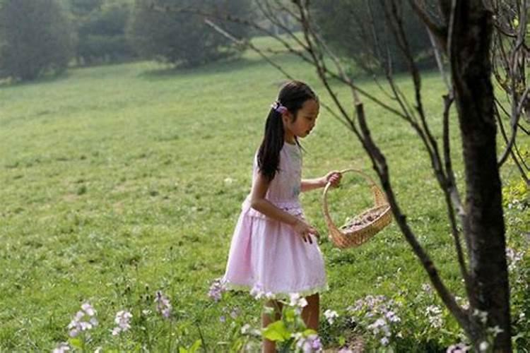 2015年农历七月十五两点二十八出生的女宝宝五行缺什么  百度宝宝...