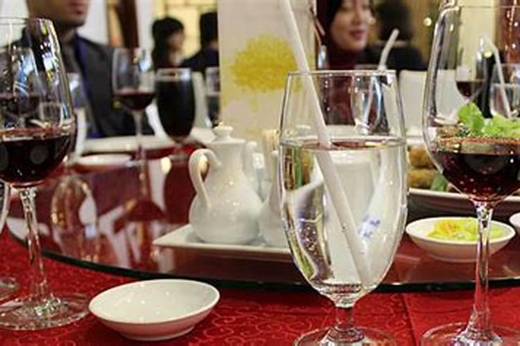 梦见卖烧烤是什么意思？