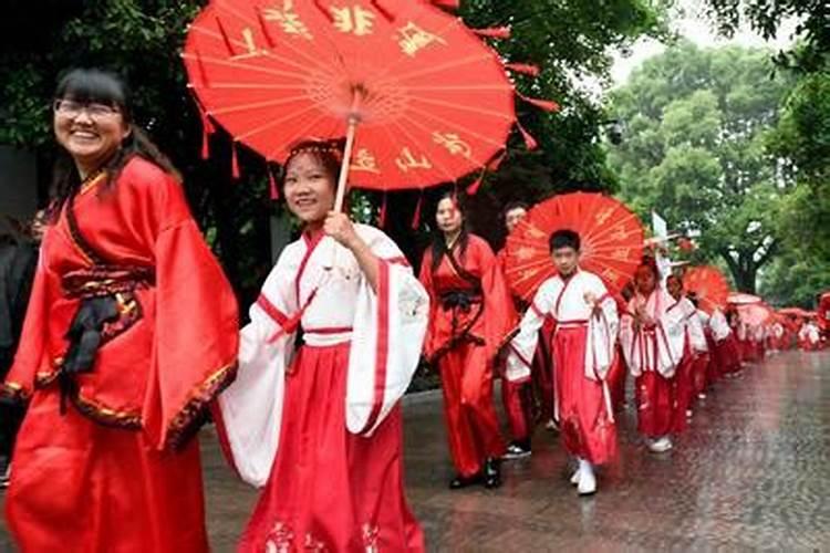80年属猴女在2025年每月运势