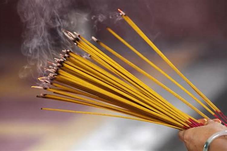 一九九五年十月十九日农历是初几