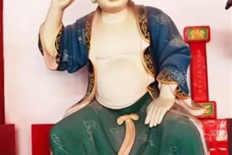 我怀孕了。老公做梦梦见我生了一个女孩子。是不是就生女孩？