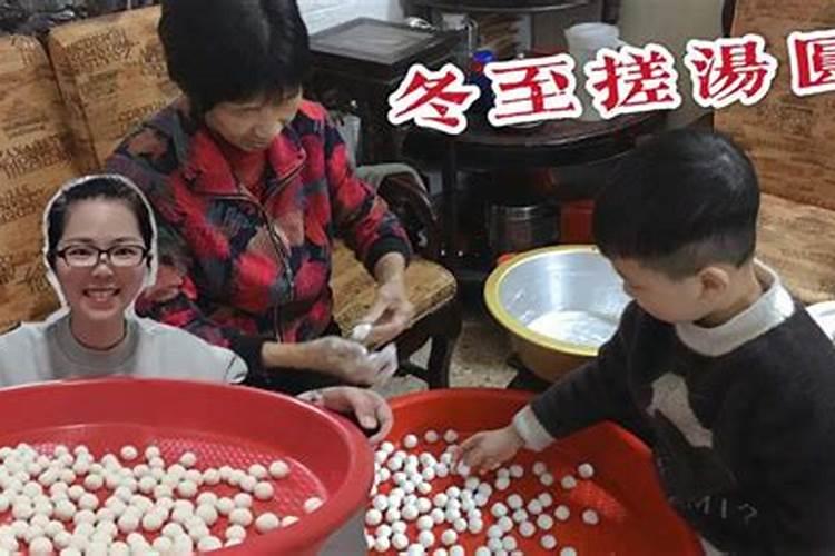 梦见死去的亲人和棺材