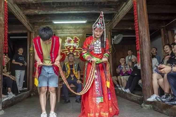 江西的订婚习俗是什么？大神们帮帮忙