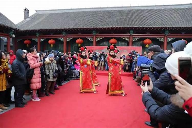 满族的传统节日 习俗讲究有哪些