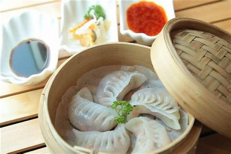 梦见吃饺子是什么意思？
