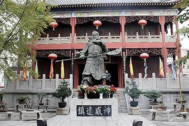 25岁1997年的属牛男2022年下半年运势怎么样？
