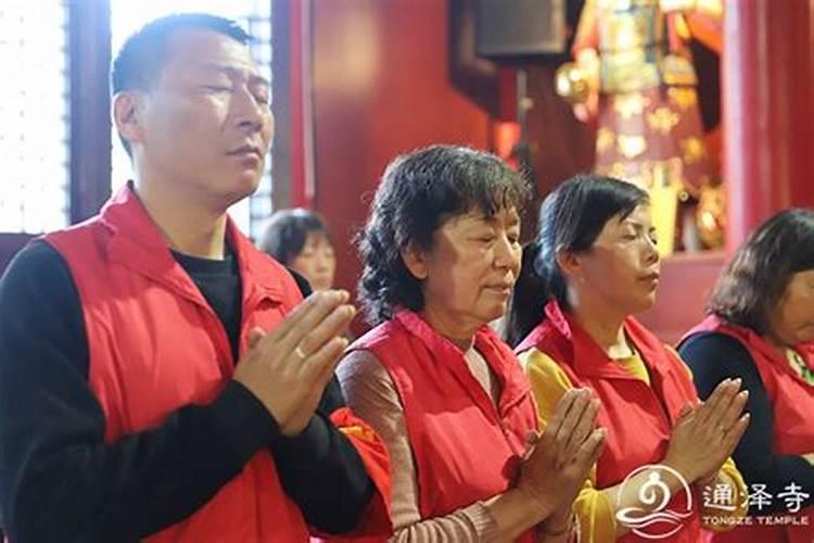 八零年十月初六女午时生人五行缺什么？