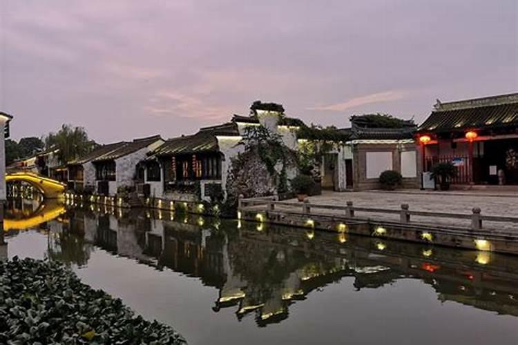 农历十四为什么不吉利,阴历七月十四出生的人的命运是怎样的。