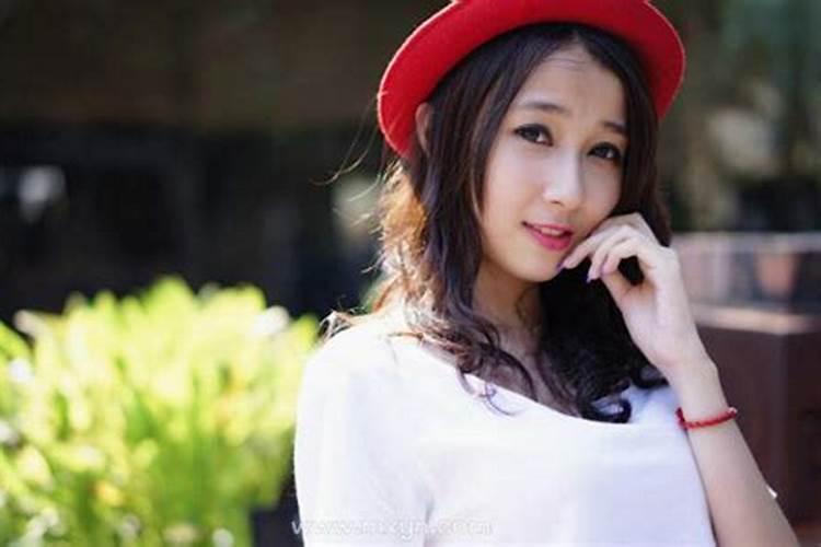 女人梦见和亲姐姐说话