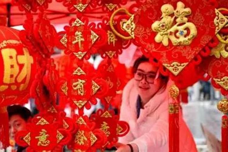 属鸡人出生月的命运