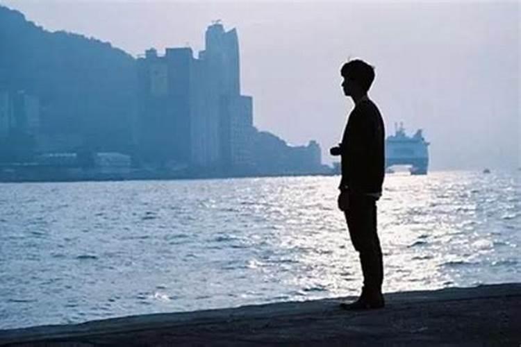 梦见前任是他在想我吗