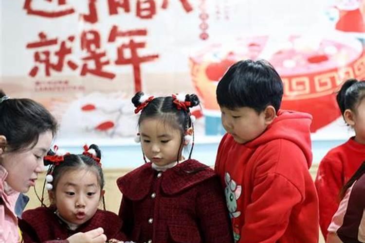 梦见仇人到自己家里来