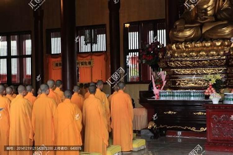 和尚在寺庙里靠什么生存