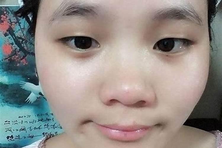 塌鼻梁的女人面相好吗